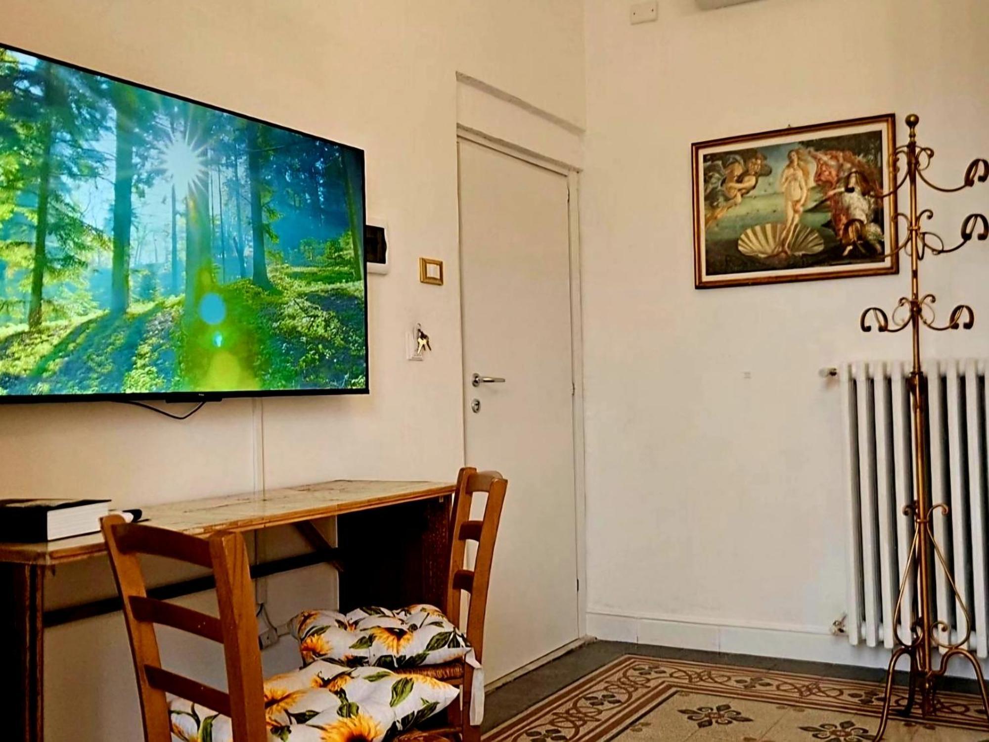 Venere Supercentral B&B Флоренція Екстер'єр фото